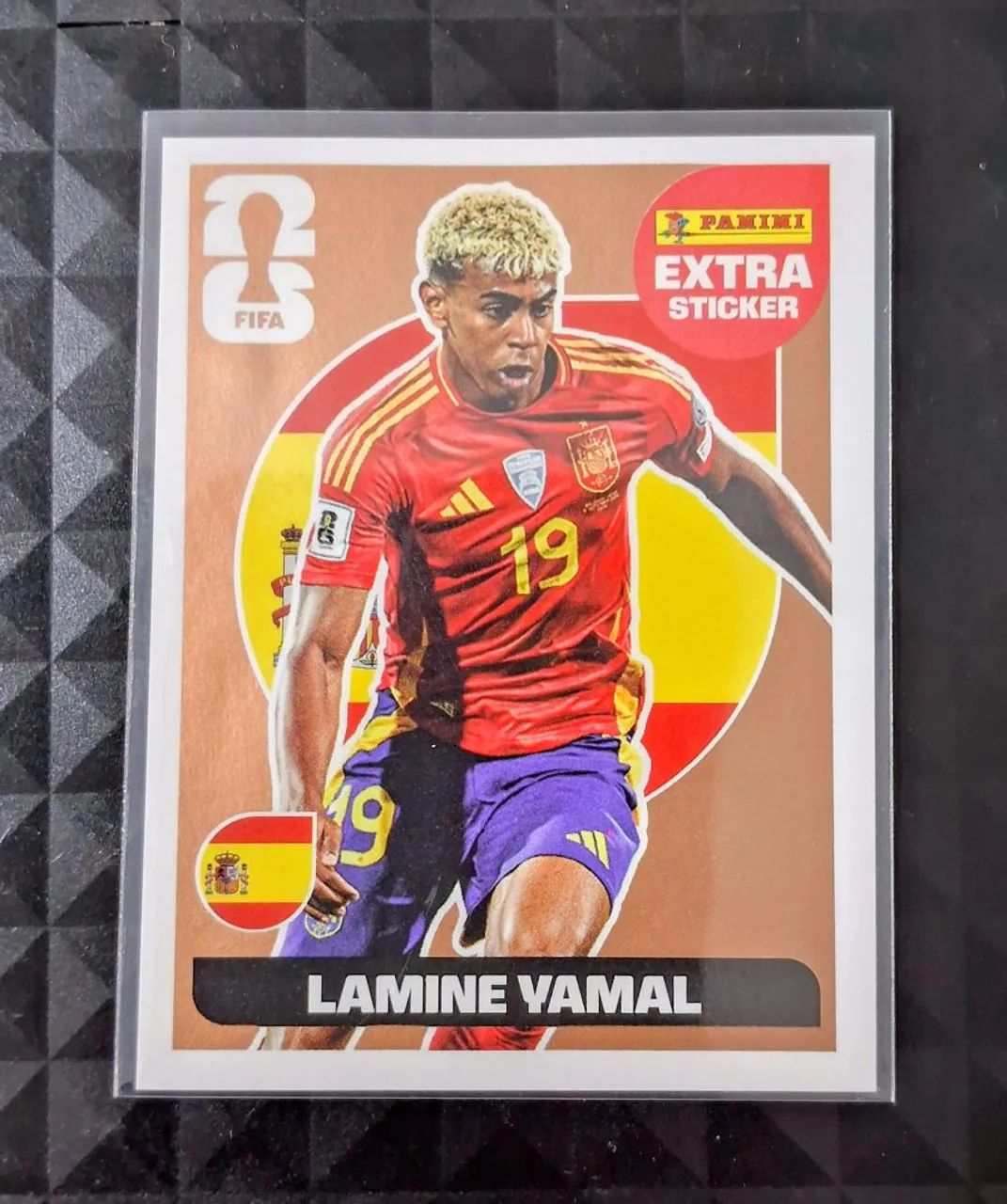 Lamine Yamal - versão Bronze Original Panini 2026 - Foto 3