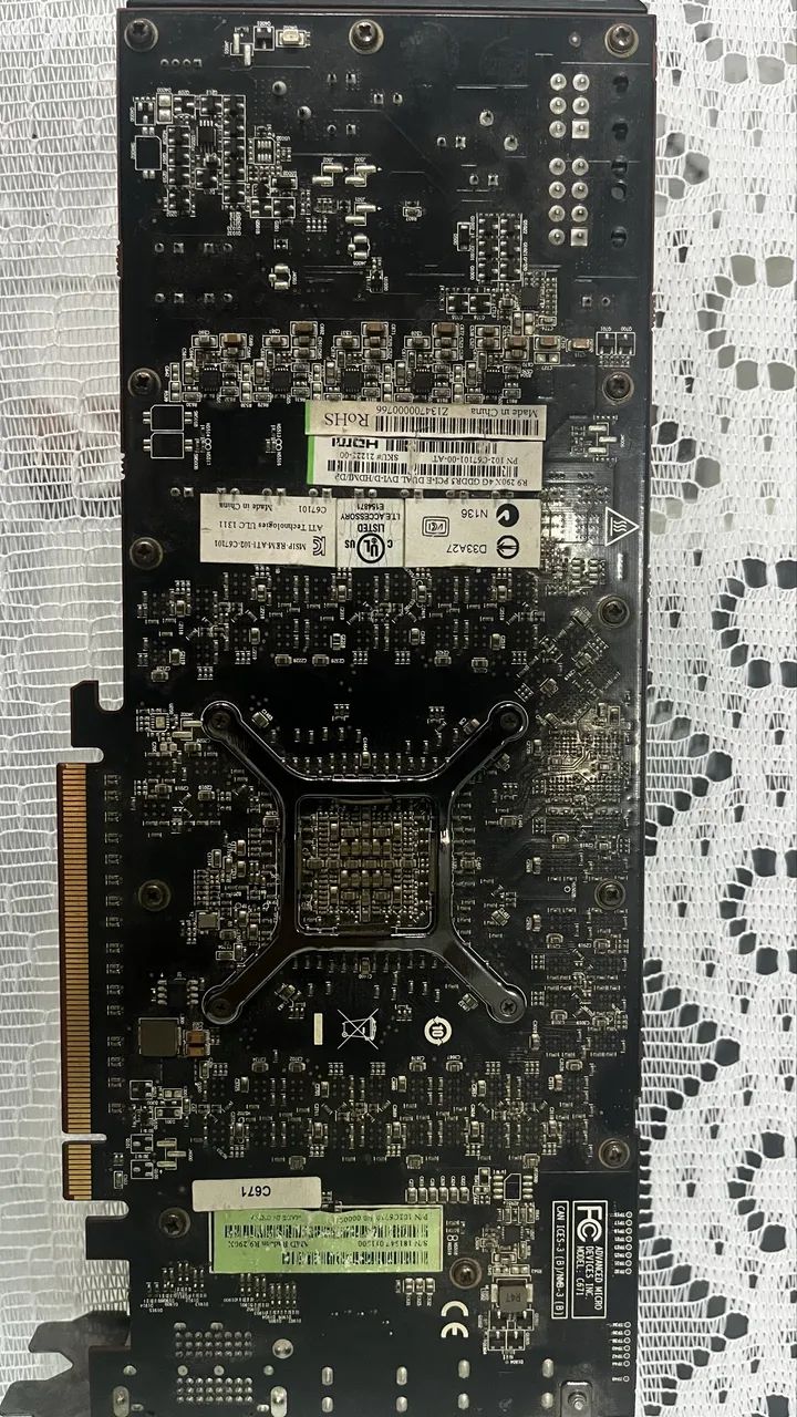AMD R9 290X 4GB - Foto 3