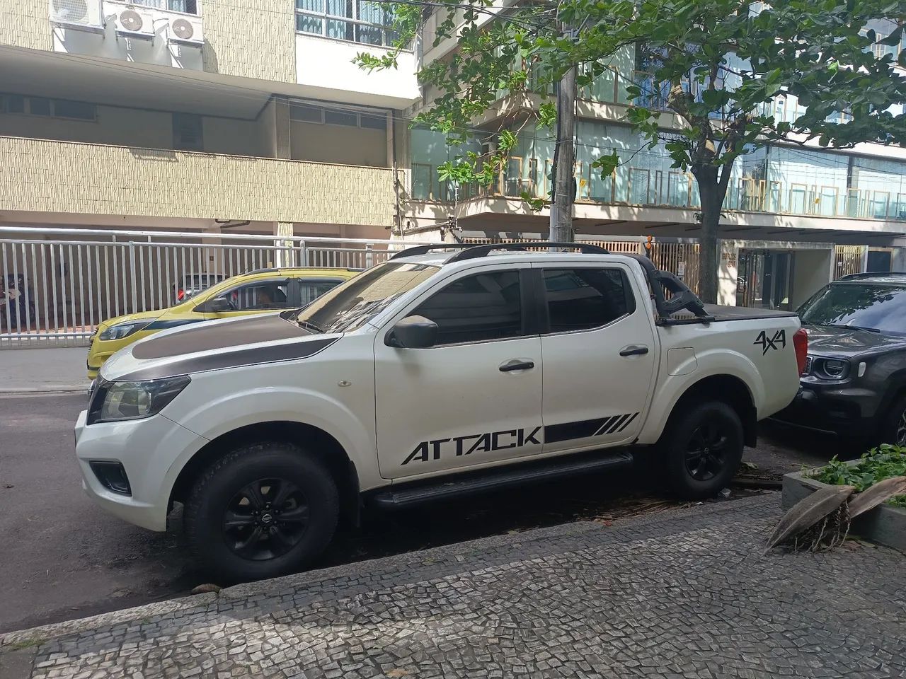 Nissan Frontier ATTAC.CD 4X4 2.3 BI-TB DIE. AUT 2020