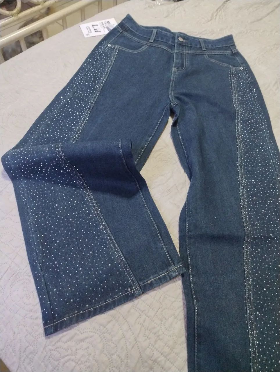 Calça jeans com brilho strass 40 nova - Foto 2