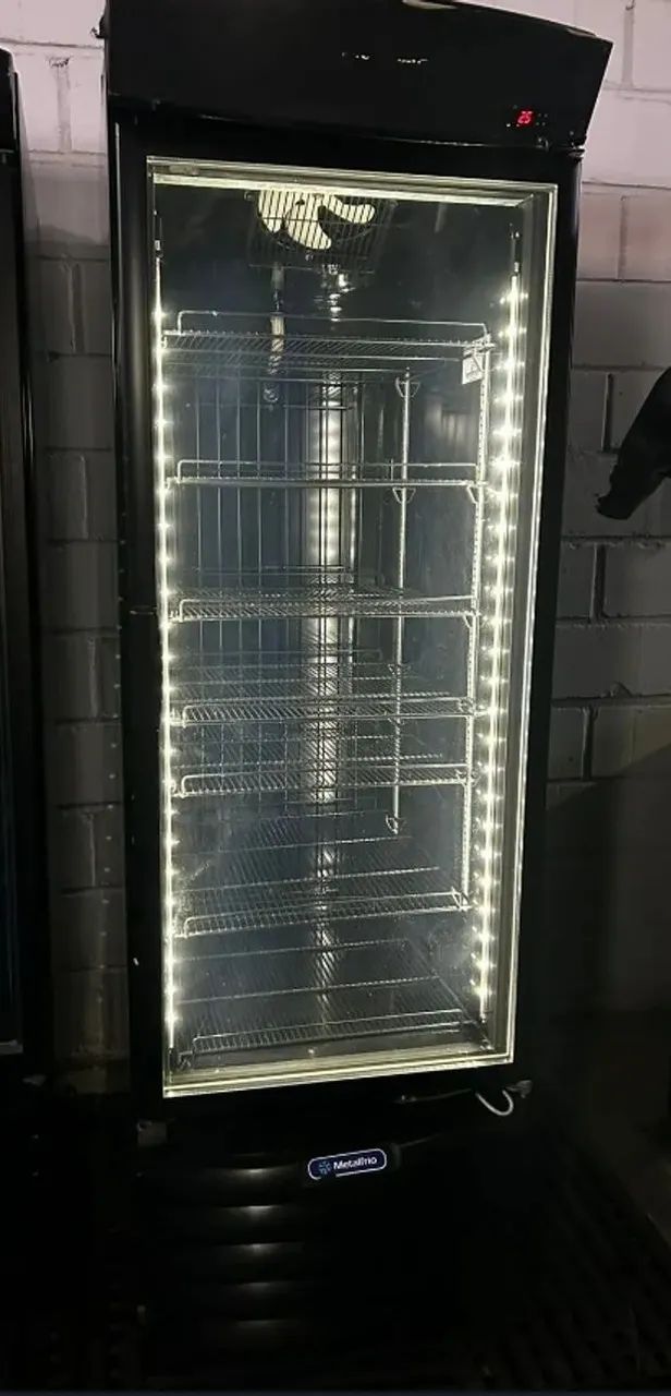 Freezer Metalfrio vertical expositor dupla função  - Foto 3