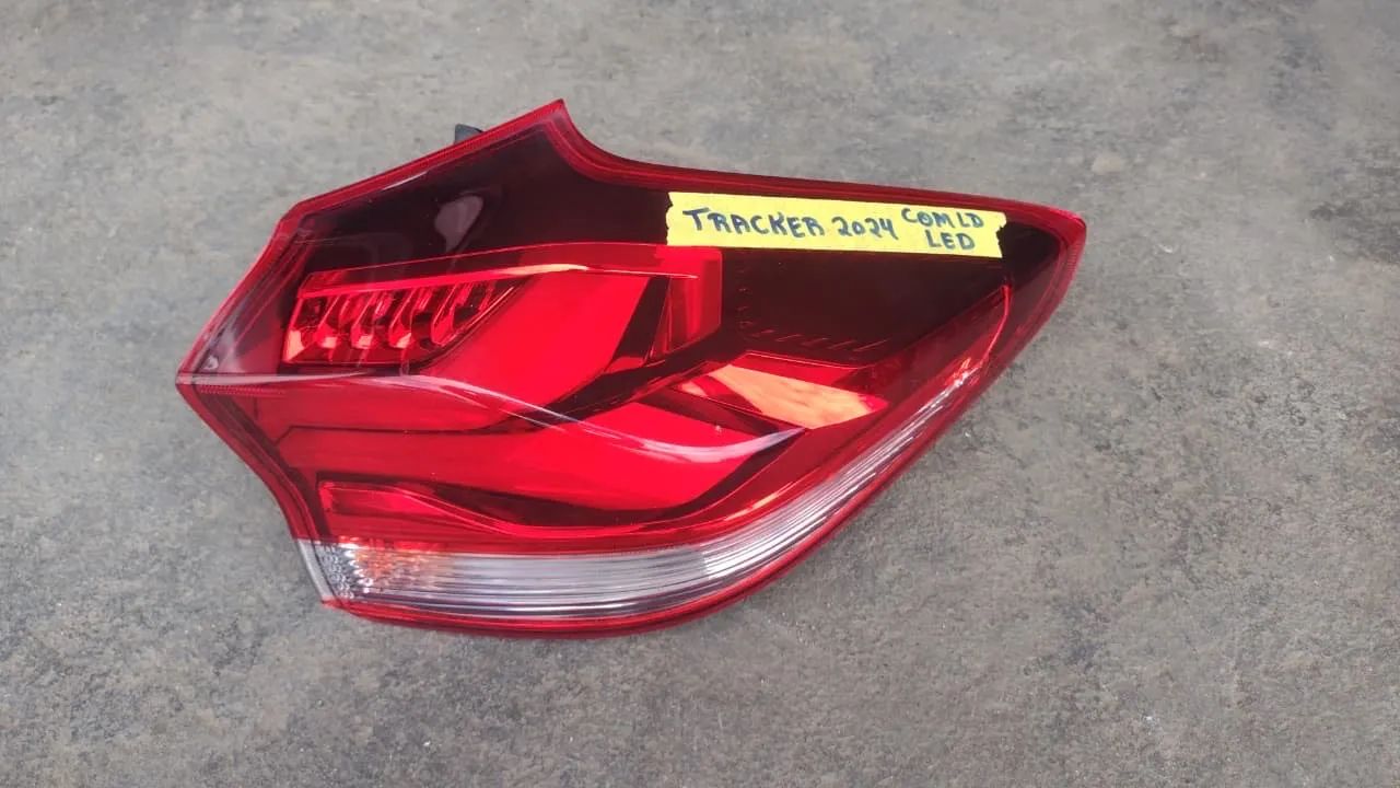 Par de lanterna tracker 2024 com led  - Foto 2