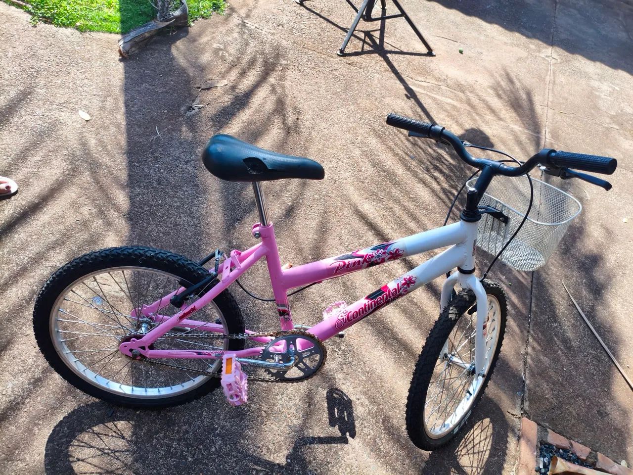 Bicicleta infantil aro 20  - Foto 2