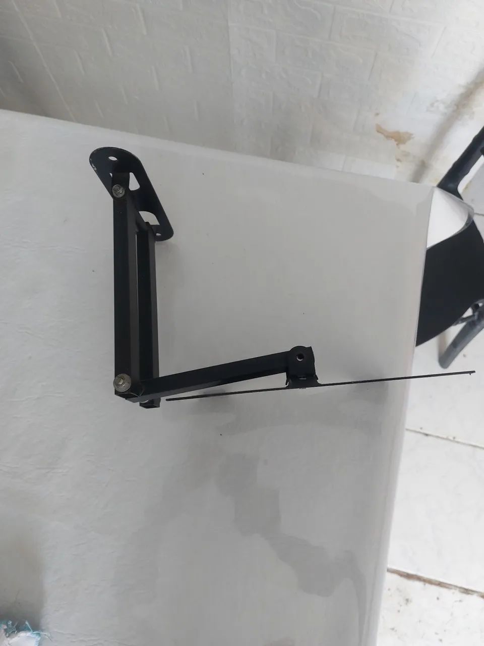 Suporte móvel para TV