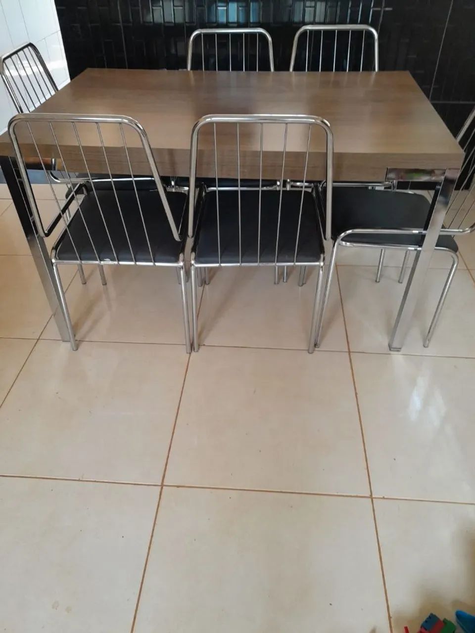 Mesa de jantar com 6 cadeiras  - Foto 2