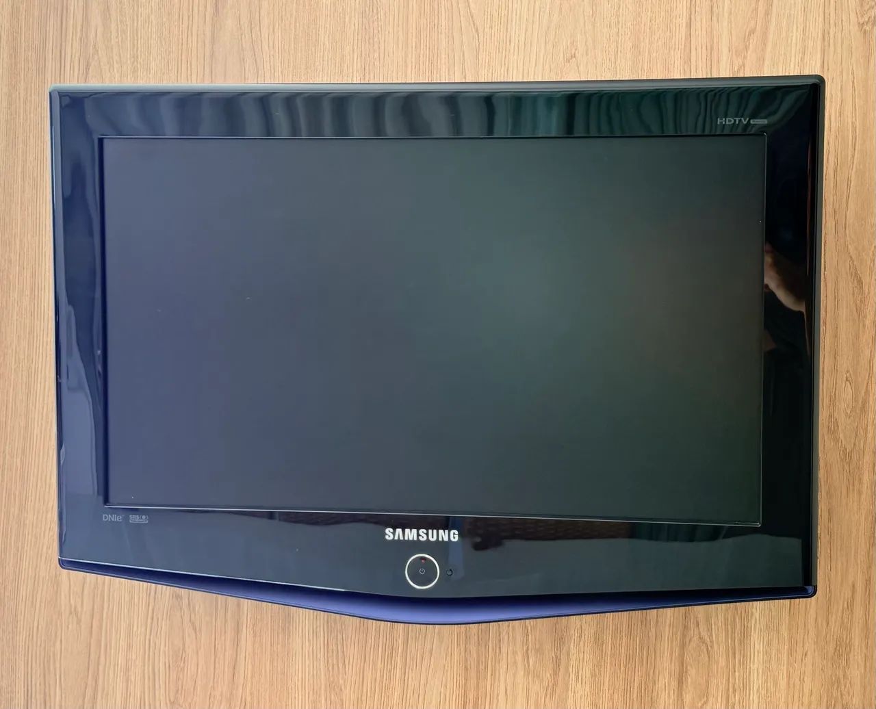 TV Samsung 26 Polegadas + TV Box