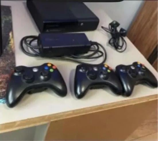 Xbox 360 - Foto 3