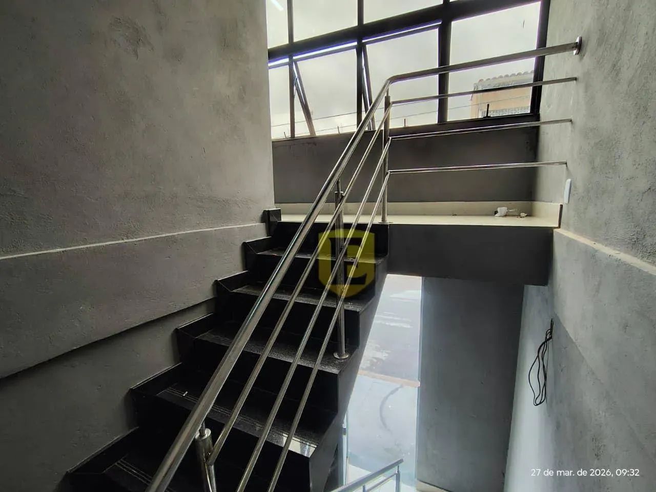 LOCAÇÃO | PRÉDIO COMERCIAL | VINHAIS - Foto 3