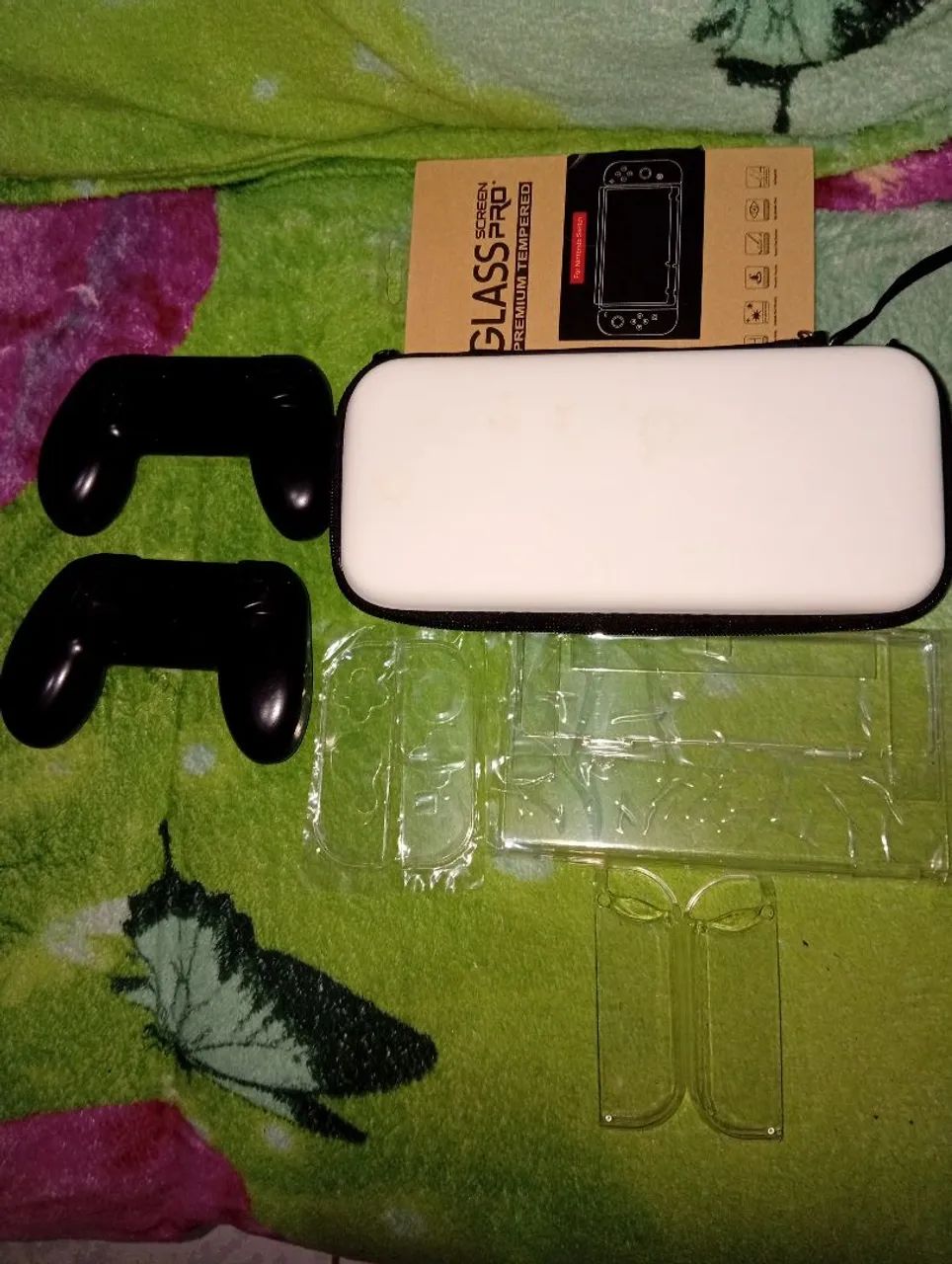Case + Grips de mãos+ película+ Capinha  - Foto 2