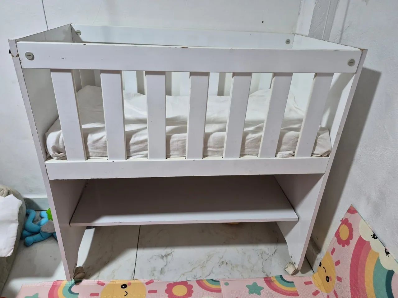 Vende -se berço e um bebê conforto  - Foto 2