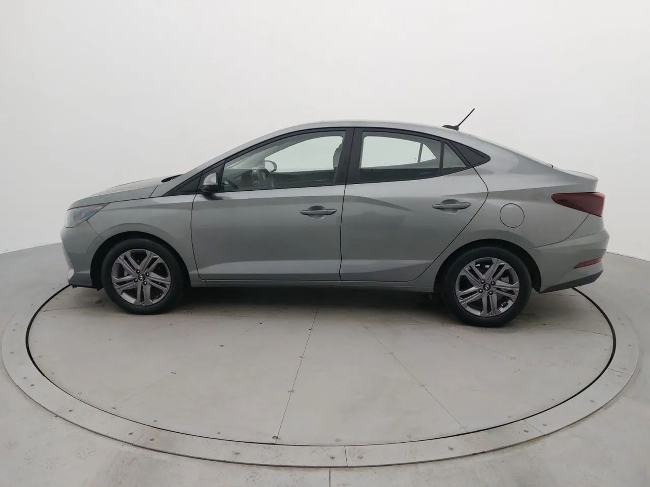 Hyundai HB20S Comfort Plus 1.0 TB Flex 12V Aut, foto 2 de 18