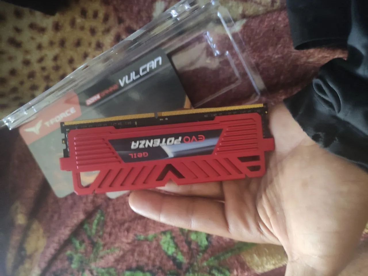 Memória RAM ryzen ddr4 8GB 3000 - Foto 2
