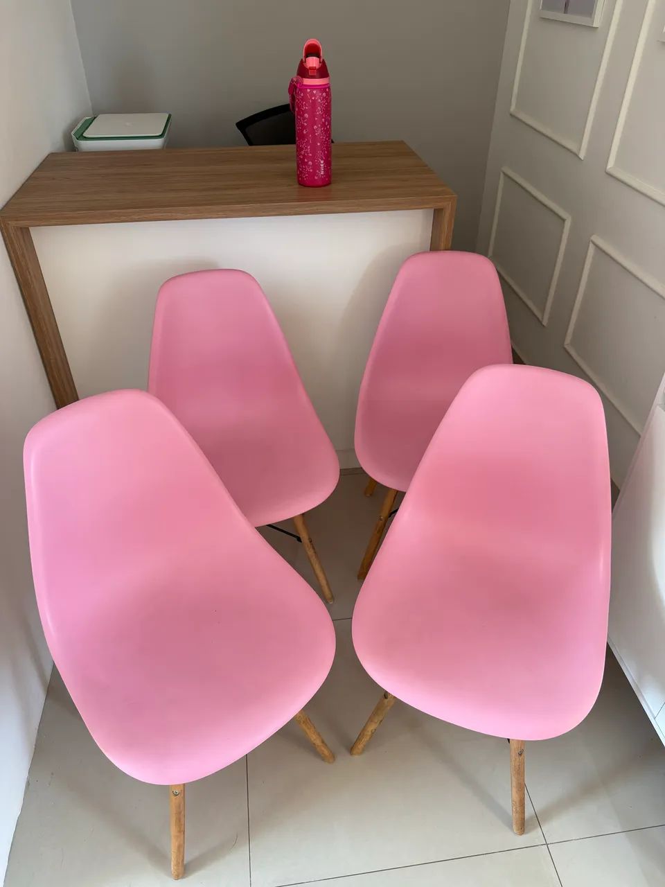 CONJUNTO DE 4 CADEIRAS POR 300 - Foto 3