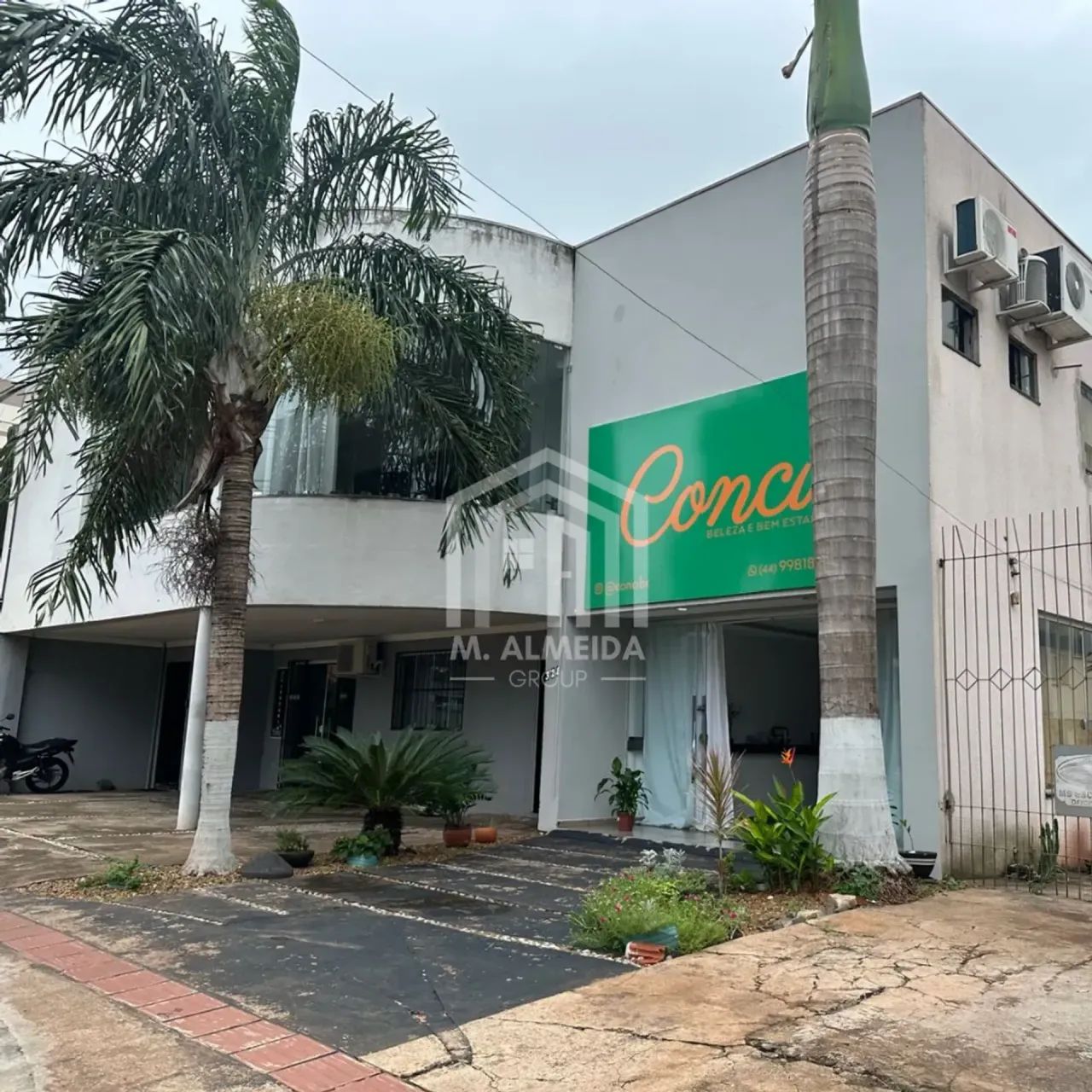 EXCELENTE OPORTUNIDADE DE INVESTIMENTO  BARRACÃO COM SALAS COMERCIAIS