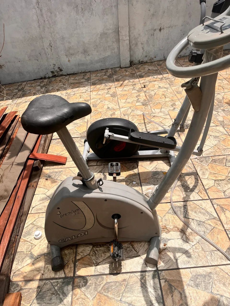 Bicicleta e Elíptico - Foto 2