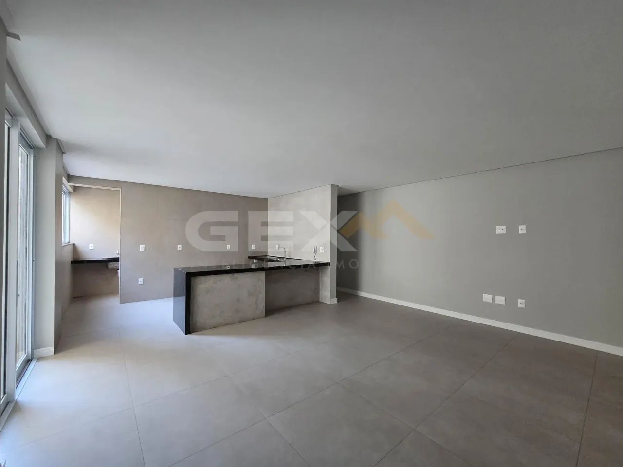 Apartamento à venda no Centro, 3 quartos, 2 suítes e 3 vagas. - Foto 3
