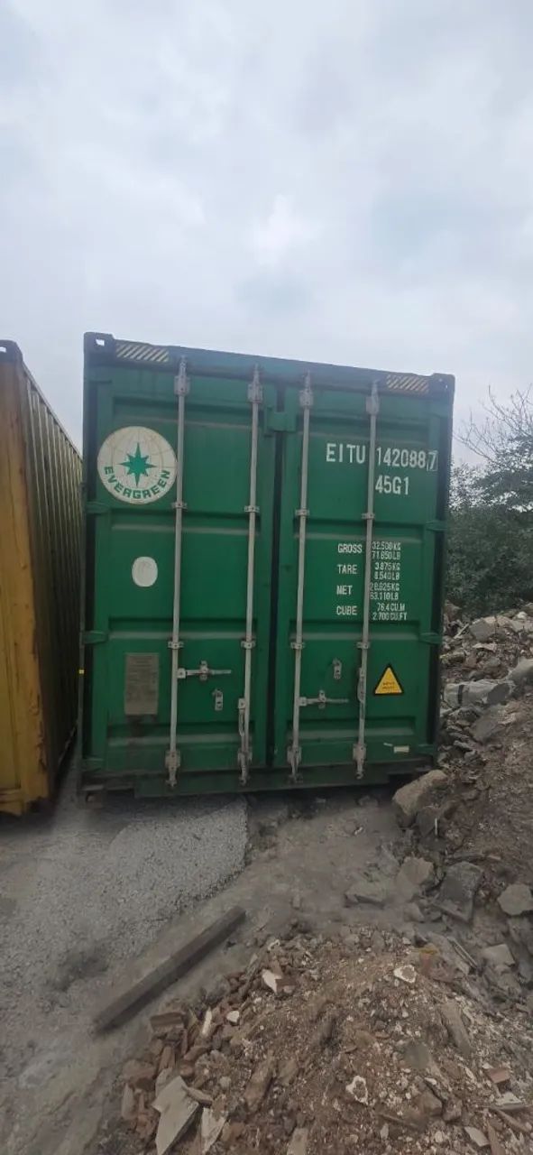 Temos container Marítimo 40'Pés em excelente estado.