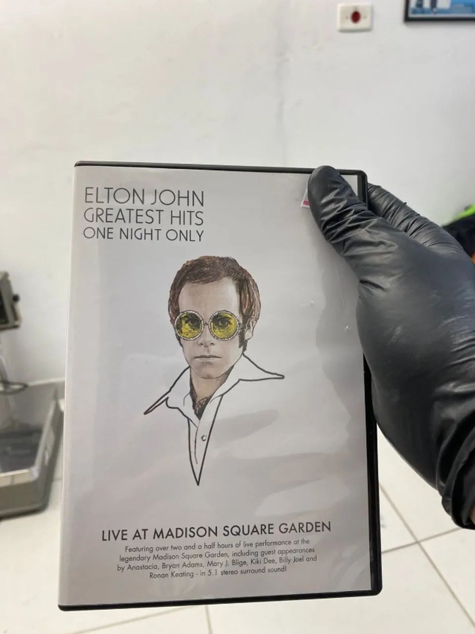 DVD Elton john greatest hits one night only - DVD, Blu-Ray e Vídeo