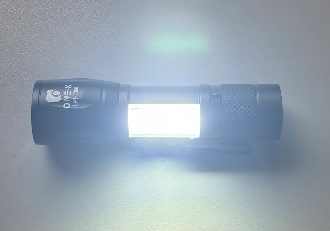 Lanterna de Lítio com Luz Forte - Foto 5