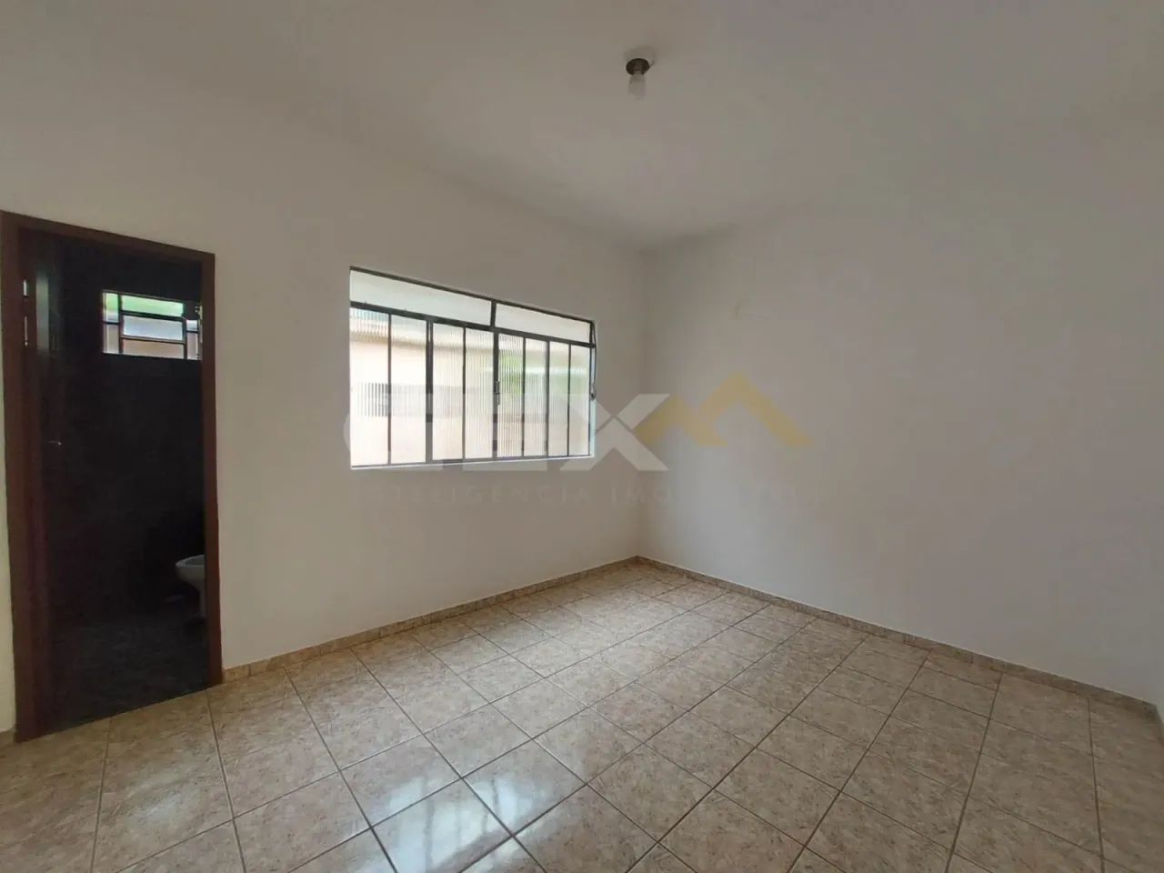 Casa de Lote Inteiro no Bairro São Jose - Foto 3