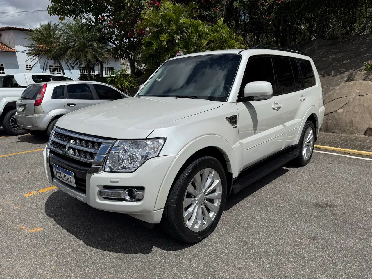 Mitsubishi Pajero Pajero HPE Full 3.2 4x4 T.I.Dies. 5p Aut 2015