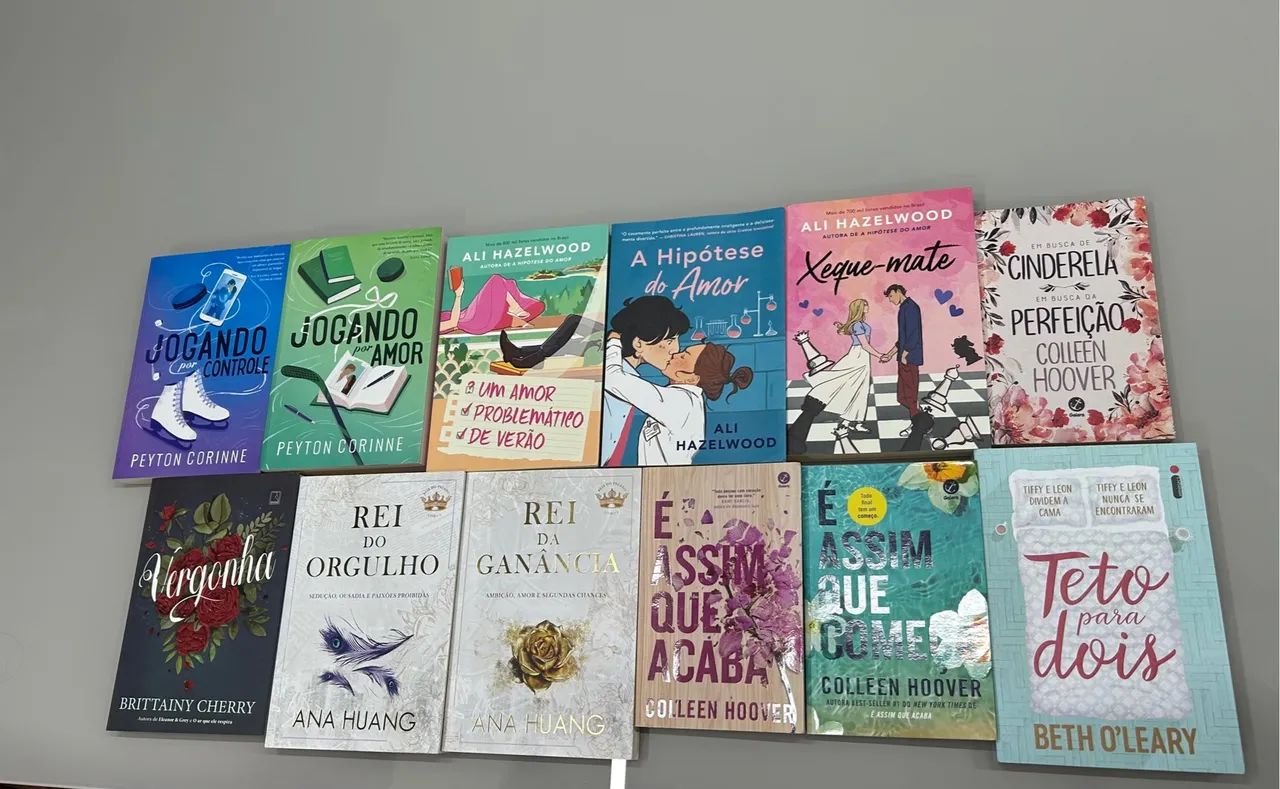 12 livros de romance em perfeito estado