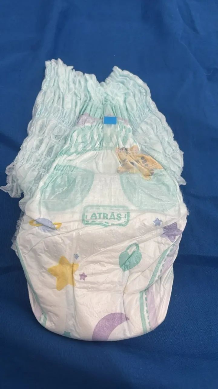 50 Fraldas Pampers ajuste total - Foto 3