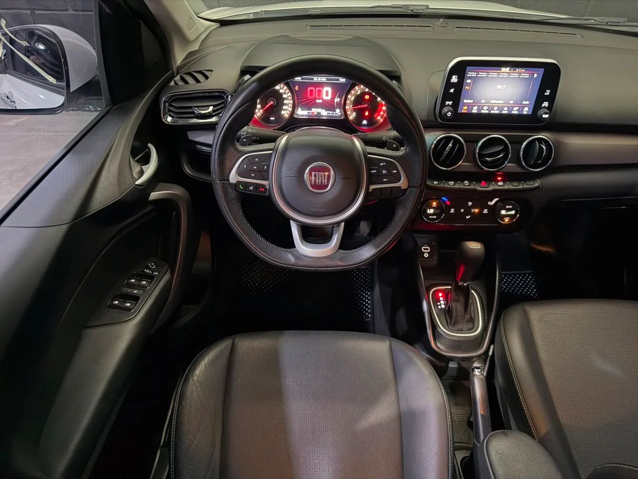 Fiat Cronos Precision 1.8 16V Flex Aut. 2019 - Foto 5