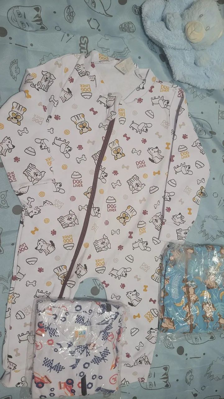 3 macacãos Tamanho 2