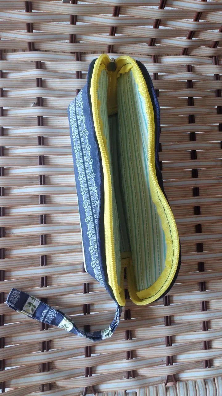 EXCELENTE NECESSAIRE ESTOJO - Foto 3