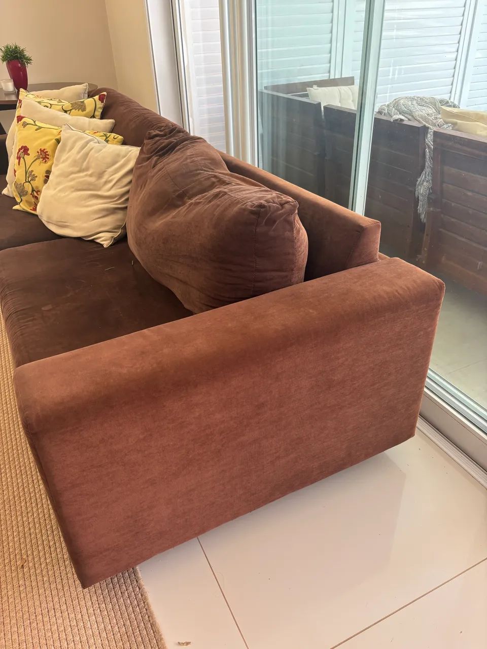 Sofa 3 lugares marrom Century - Foto 3