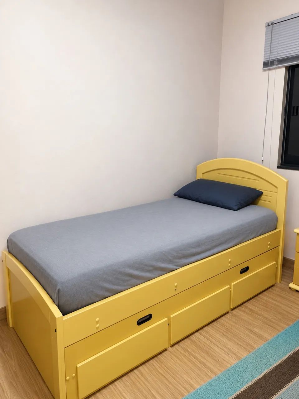 Bi cama solteiro