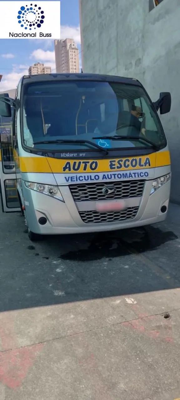 volare w9  com câmbio automático  89.000 km