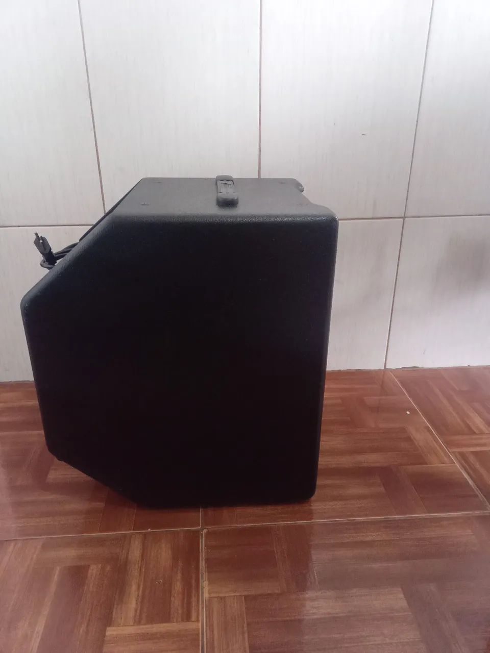 Amplificador Datrel BAS100 (Cone de Alumínio) - Cor Preto - Foto 5
