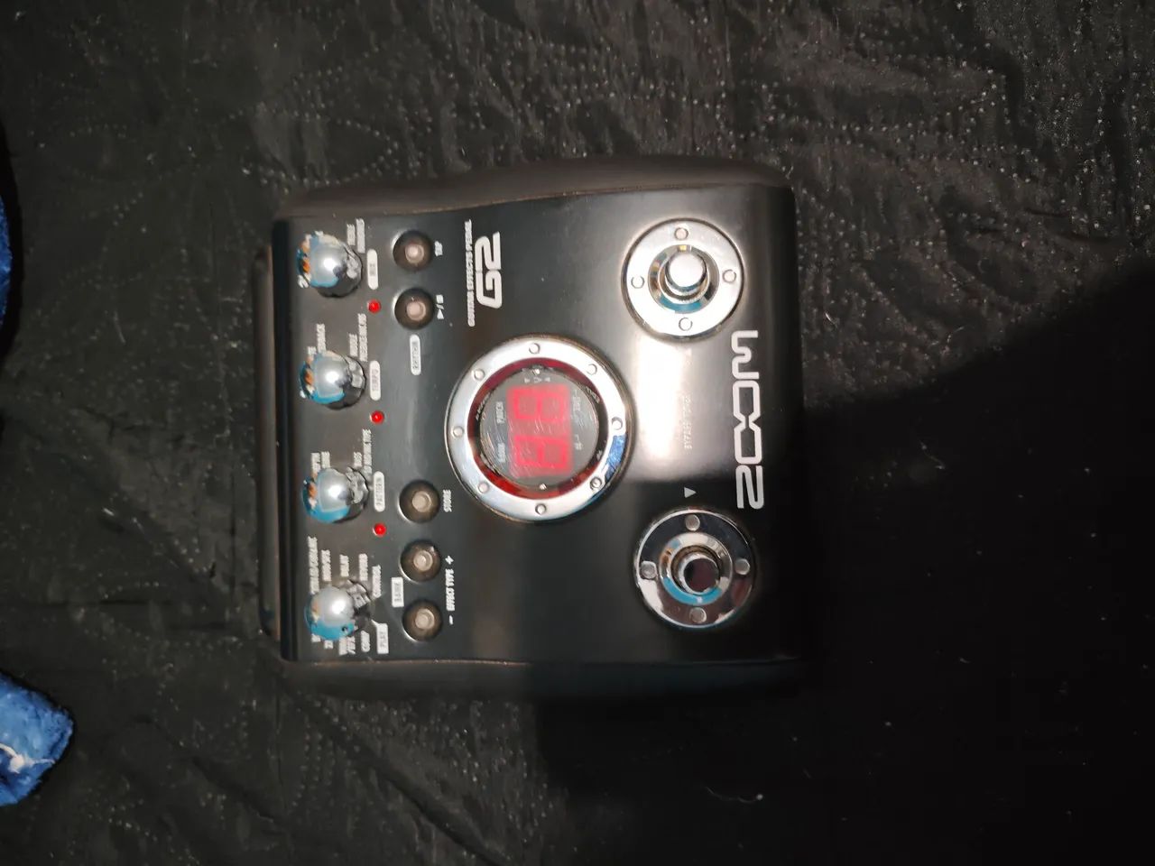 Pedaleira zoom g2 