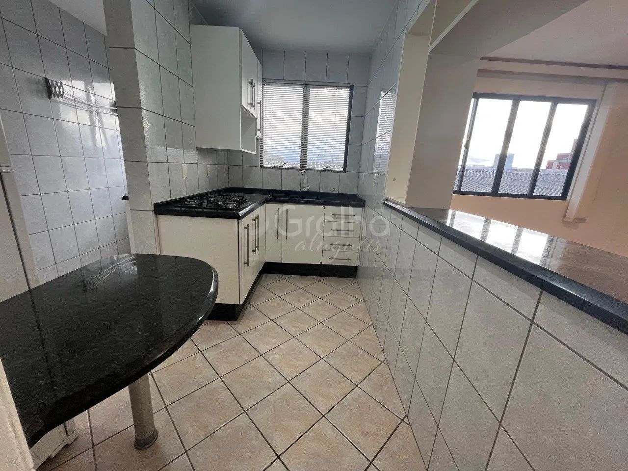2 quartos, semi mobiliado na praia comprida - Foto 4