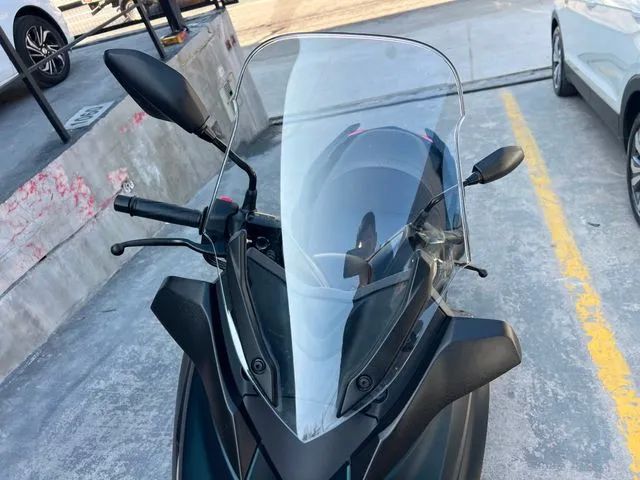 Yamaha XMAX 250 ABS 2024 - Foto 5