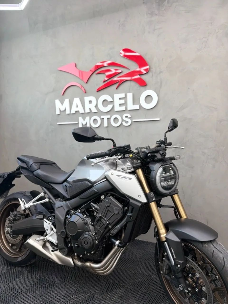 Honda CB 650R 2021 - Foto 2
