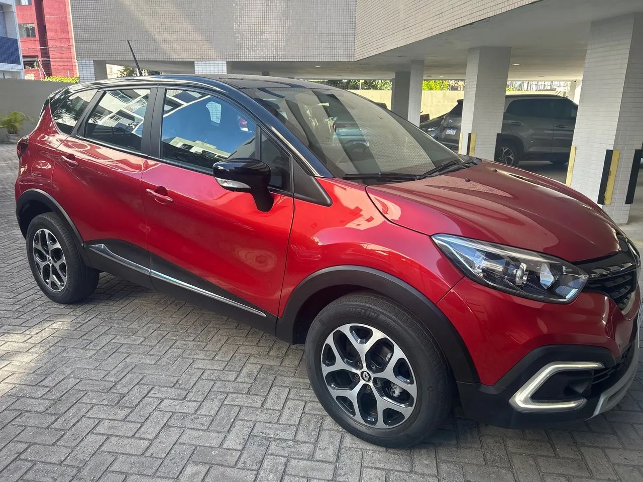 Renault Captur INTENSE 1.3 TB 16V FLEX 5P AUT. 2022