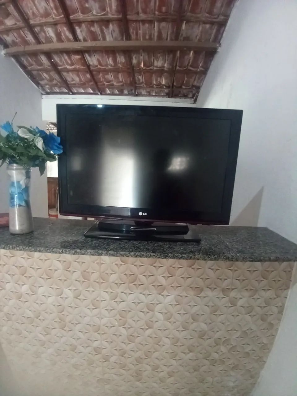 Tv LG 32 polegadas pra quem queira ajeita  - Foto 3