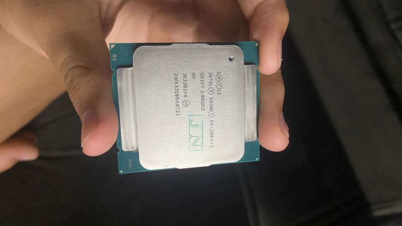 Processador Xeon e5 2666 v3 10 núcleos  - Foto 2
