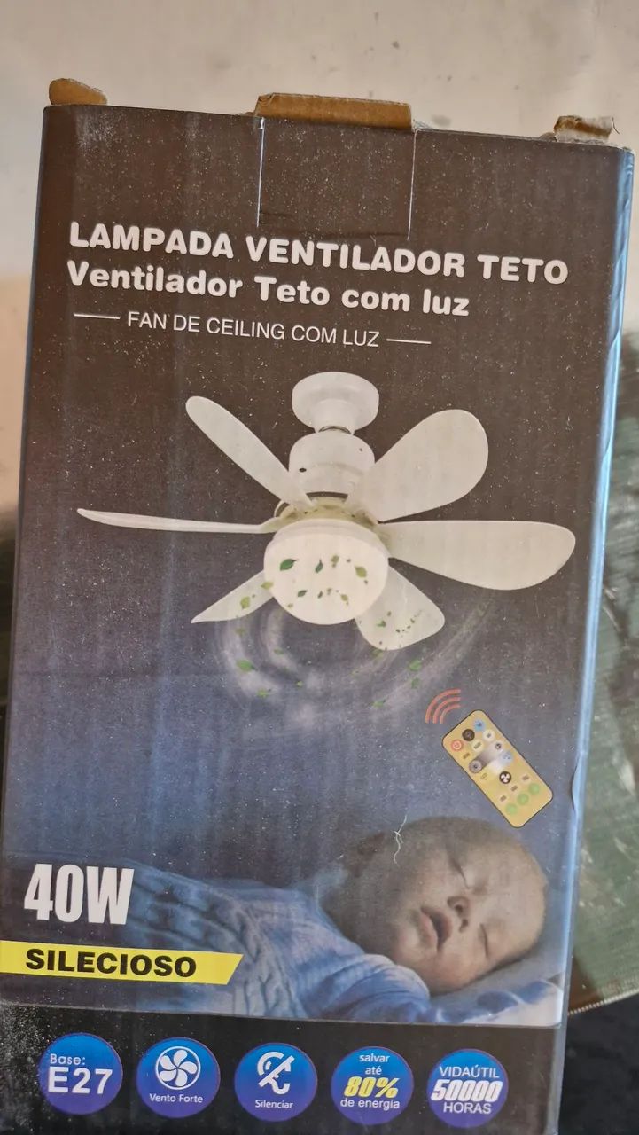 Lâmpada com ventilador de teto