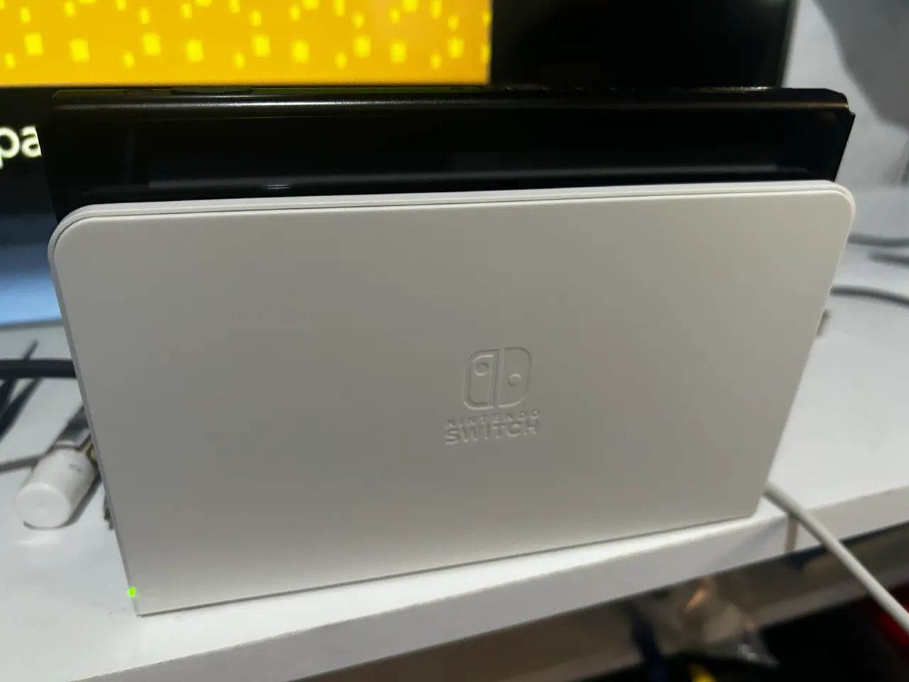 Switch OLED BRANCO - kit Completo - Bloqueado  - Foto 3