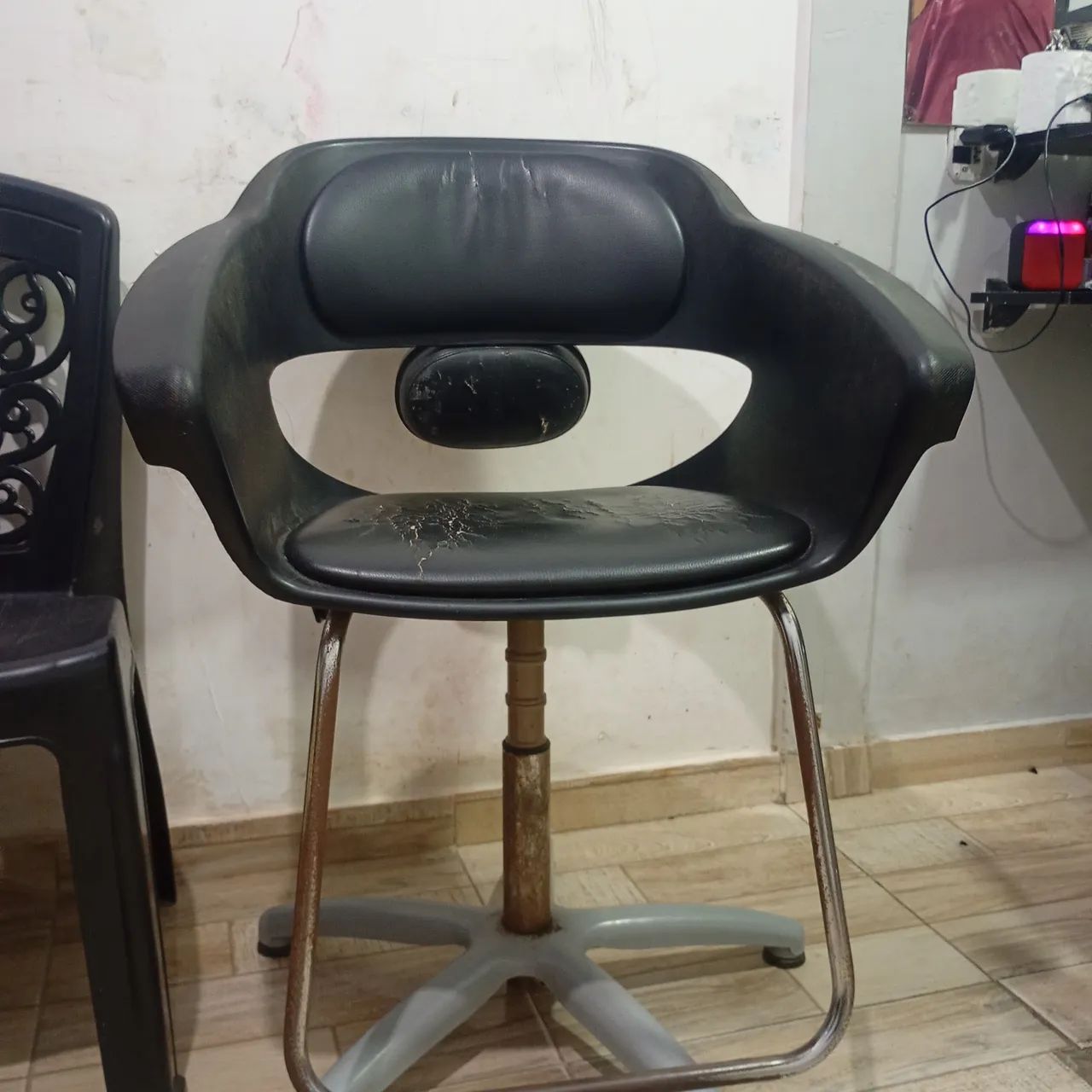 Cadeira de Barbeiro  - Foto 2