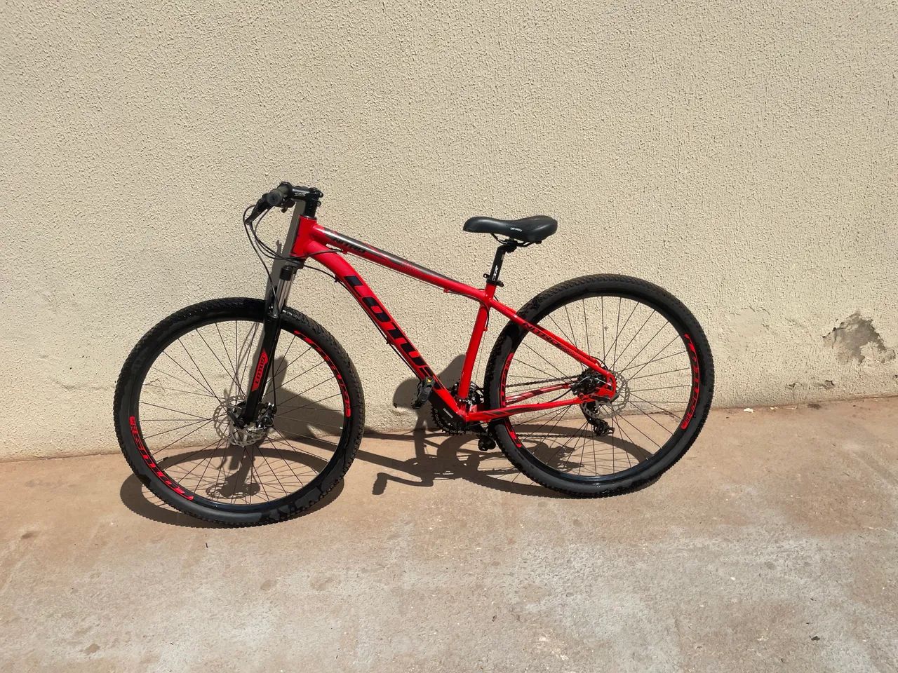Bicicleta Lótus - Aro 29/ semi-nova - Foto 2