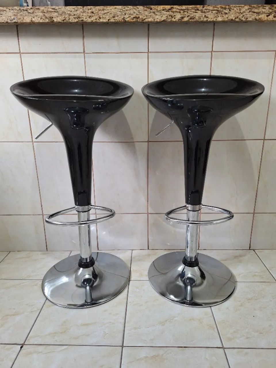 Banquetas Giratórias Preta