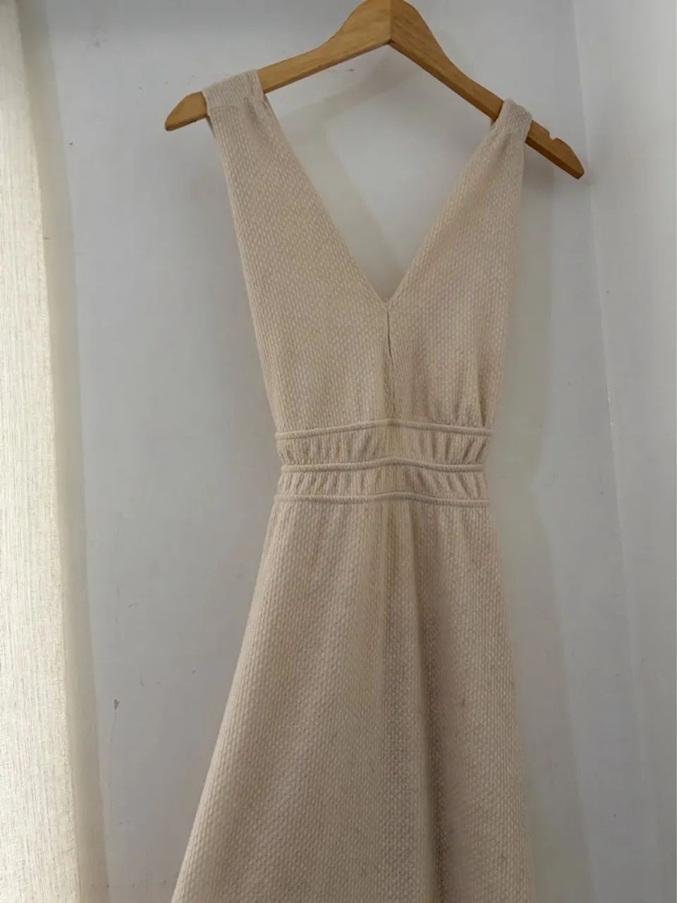 Vestido mídi bege - Foto 4