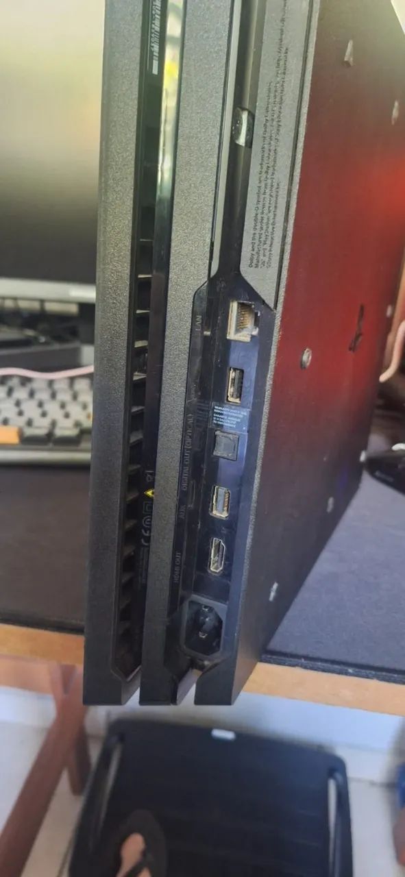 PS4 Pro 1TB Usado Lacrado - Foto 4