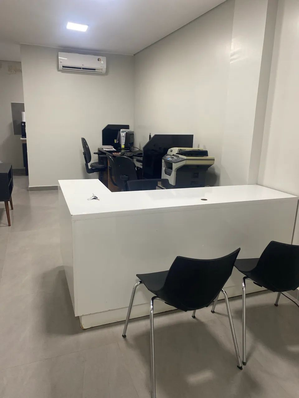 Mesa de Recepção Escritório 