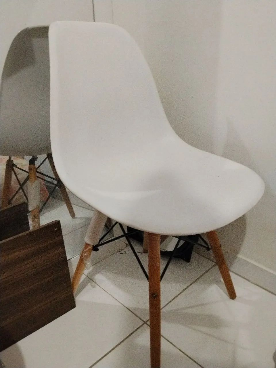 Cadeira Eames Eiffel 